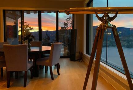 Breathtaking Solitude, Awe Inspiring Views (Year Round) - Kelowna, Canada