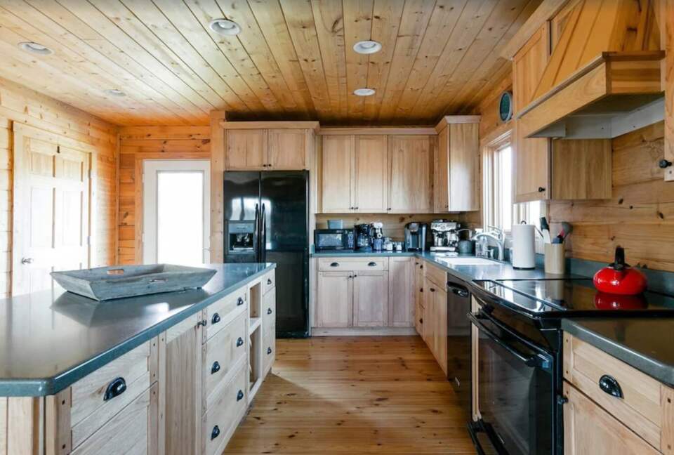 Chef's kitchen large enough to cook for a group