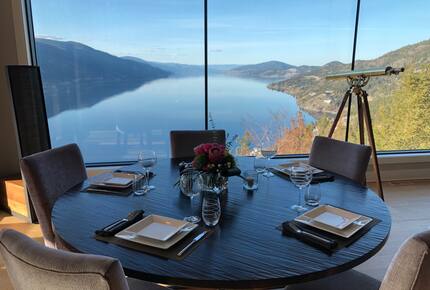 Breathtaking Solitude, Awe Inspiring Views (Year Round) - Kelowna, Canada