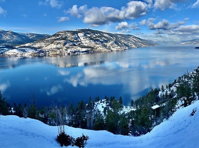 Breathtaking Solitude, Awe Inspiring Views (Year Round) - Kelowna, Canada
