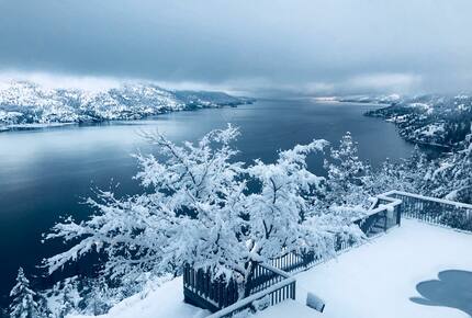 Breathtaking Solitude, Awe Inspiring Views (Year Round) - Kelowna, Canada