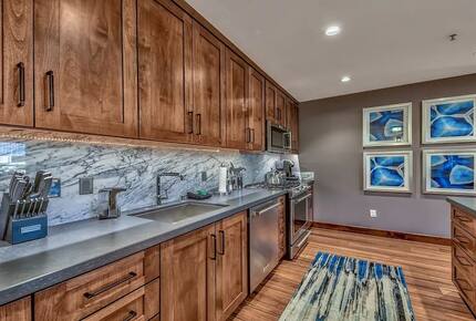 Home exchange in South Lake Tahoe, kitchen & stainless steel appliance