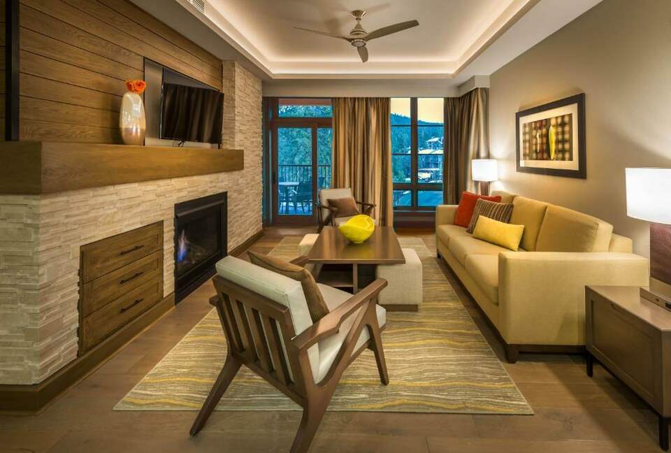 Welk's Northstar Lodge - Three Bedroom Residence - Truckee, California