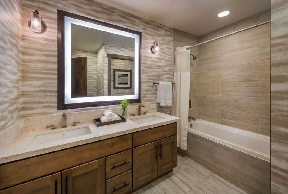 Welk's Northstar Lodge - Three Bedroom Residence - Truckee, California