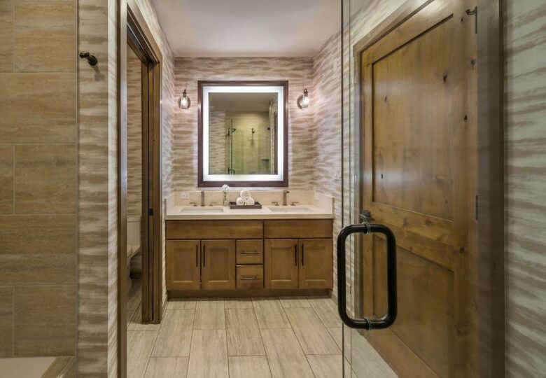 Welk's Northstar Lodge - Three Bedroom Residence - Truckee, California