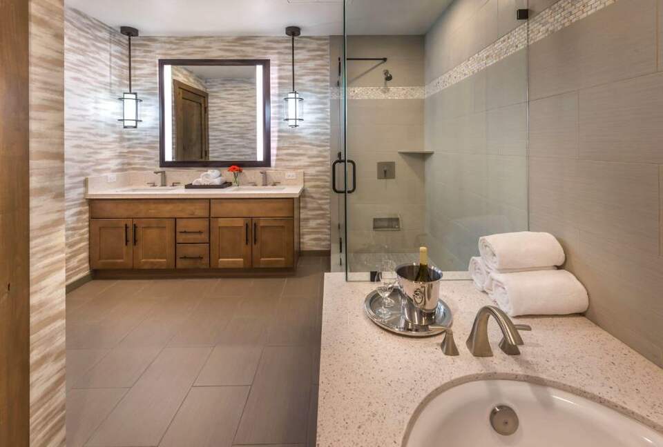 Welk's Northstar Lodge - Three Bedroom Residence - Truckee, California