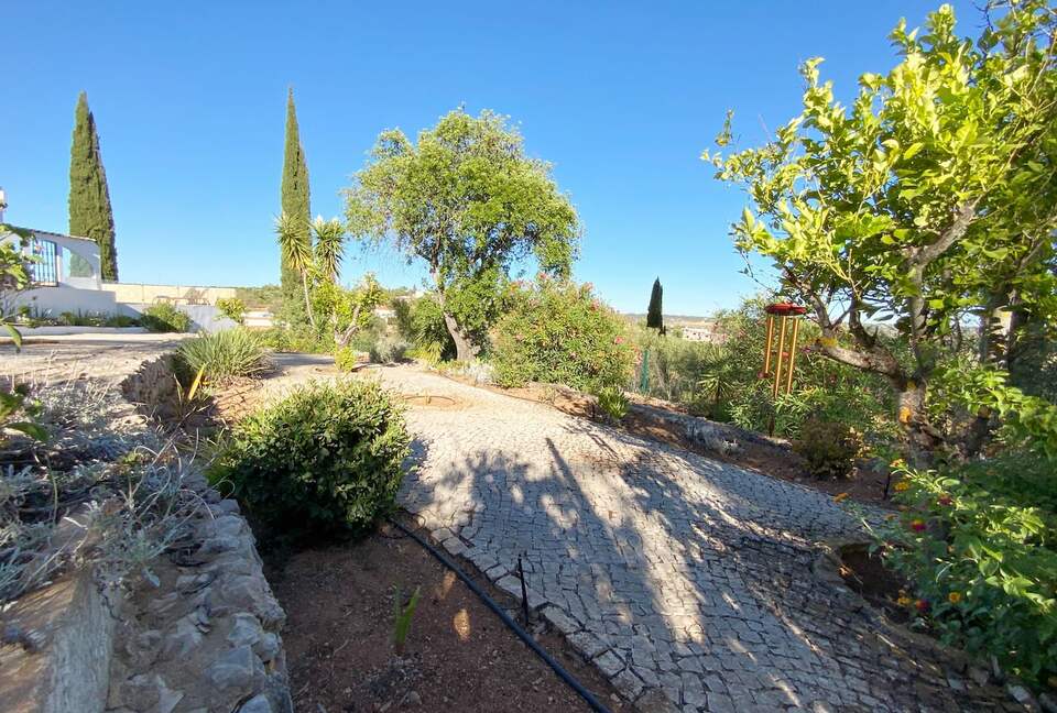 Vila Luisa - Alcantarilha, Portugal