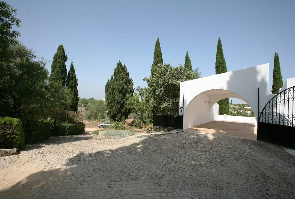 Vila Luisa - Alcantarilha, Portugal