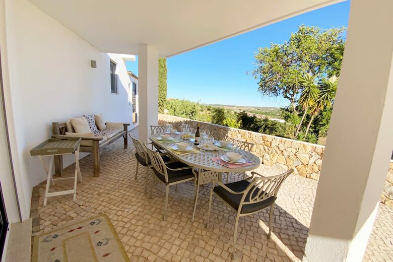 Vila Luisa - Alcantarilha, Portugal