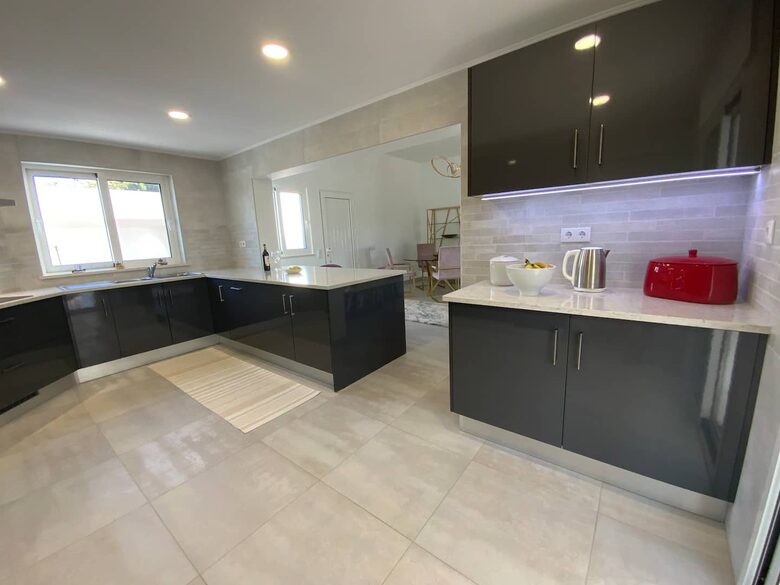 Vila Luisa - Alcantarilha, Portugal