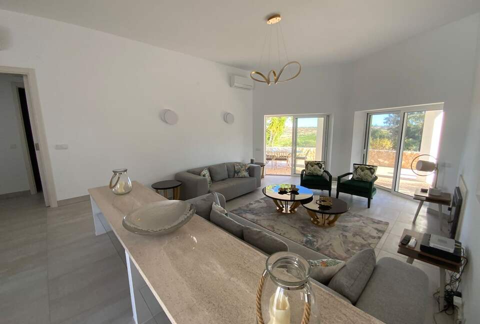 Vila Luisa - Alcantarilha, Portugal