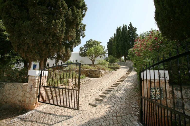 Vila Luisa - Alcantarilha, Portugal