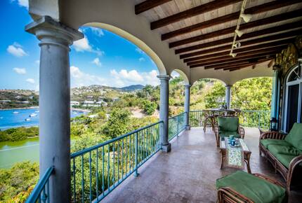 Home exchange in St John USVI, living area balcony with water views