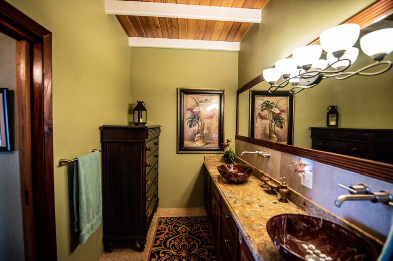 Home exchange in St John USVI, ensuite bath with double vanity