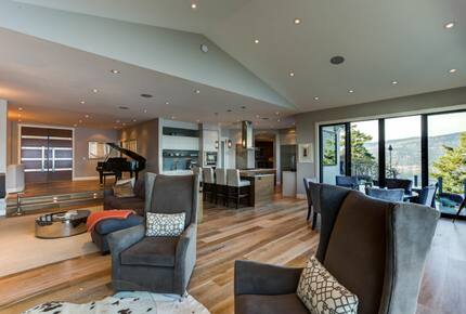 Breathtaking Solitude, Awe Inspiring Views (Year Round) - Kelowna, Canada