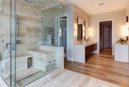 Breathtaking Solitude, Awe Inspiring Views (Year Round) - Kelowna, Canada