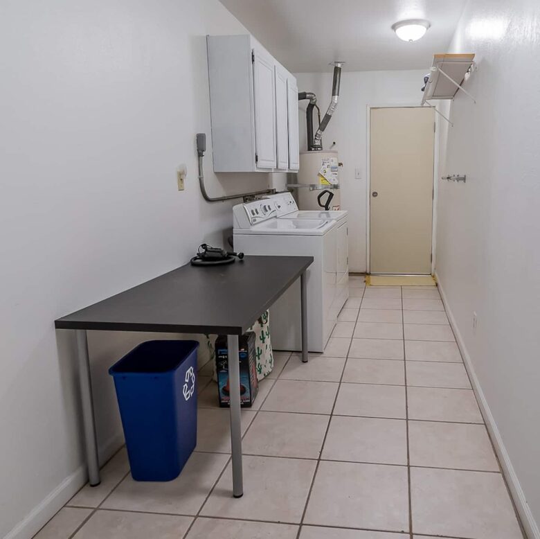 Desert Pool House in Palm Springs - Indio, California