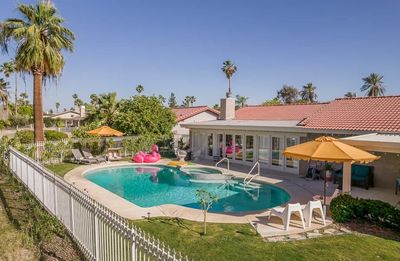 Desert Pool House in Palm Springs - Indio, California