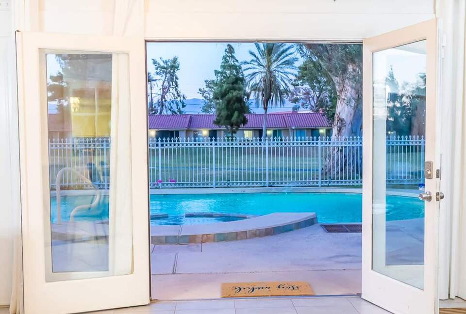 Desert Pool House in Palm Springs - Indio, California