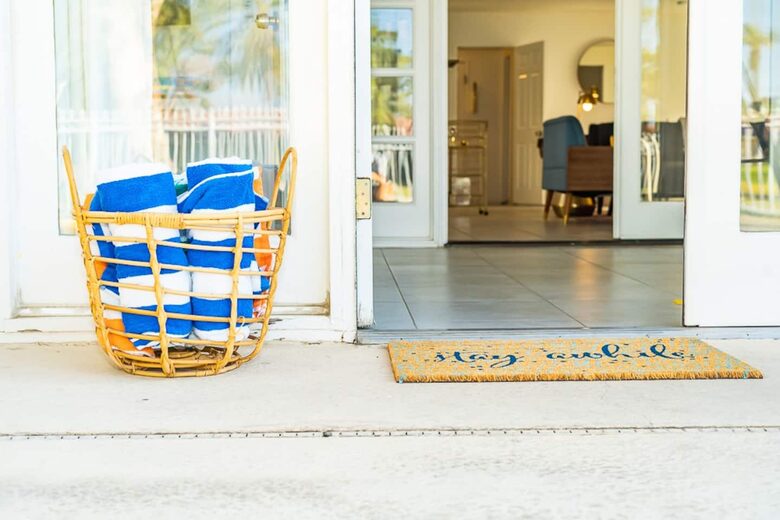 Desert Pool House in Palm Springs - Indio, California