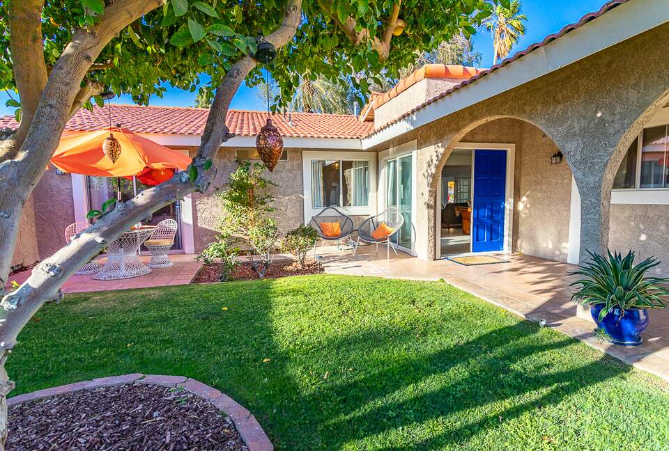 Desert Pool House in Palm Springs - Indio, California