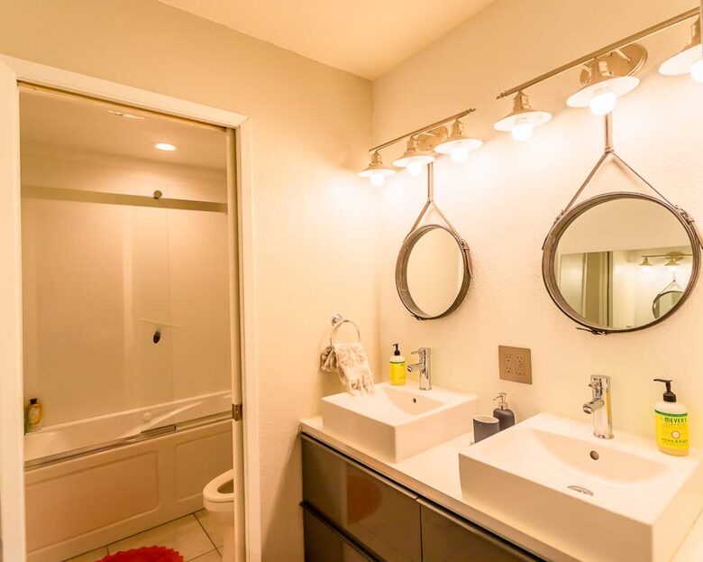 Desert Pool House in Palm Springs - Indio, California