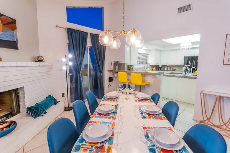 Desert Pool House in Palm Springs - Indio, California