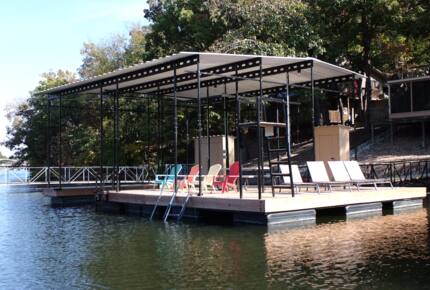 Hidden Harbor Hideaway Lake House - Lake Ozark, Missouri