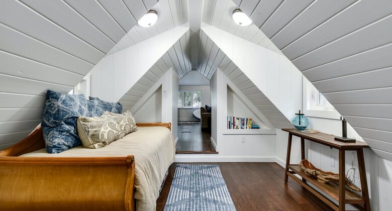 Mustard Seed with Private Dock - Austin, Texas