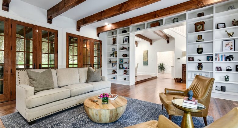 Mustard Seed with Private Dock - Austin, Texas