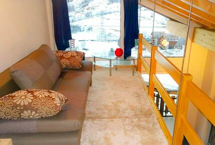 Cozy Attic Apartment overlooking the Swiss mountains - Leukerbad, Switzerland