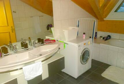 Cozy Attic Apartment overlooking the Swiss mountains - Leukerbad, Switzerland