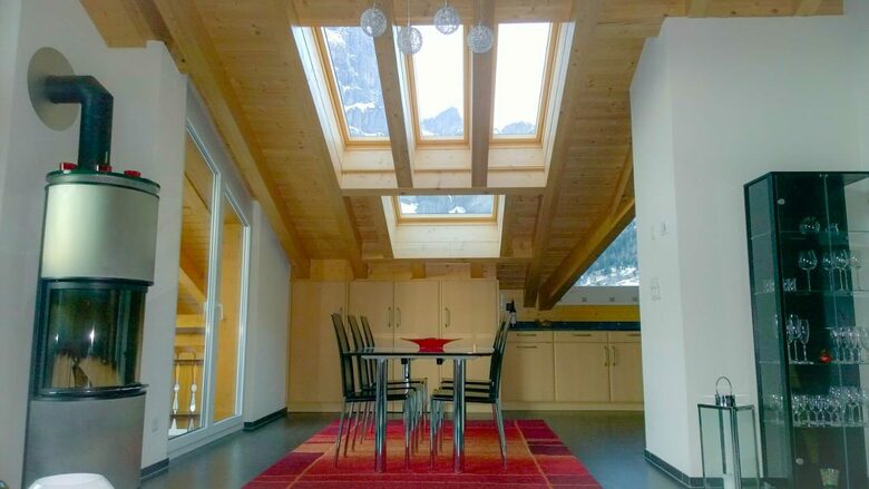 Cozy Attic Apartment overlooking the Swiss mountains - Leukerbad, Switzerland