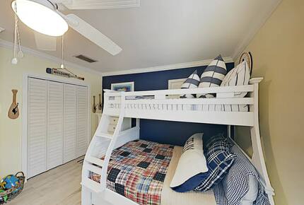 Sun and Fun Luxe Keys Home - Marathon, Florida