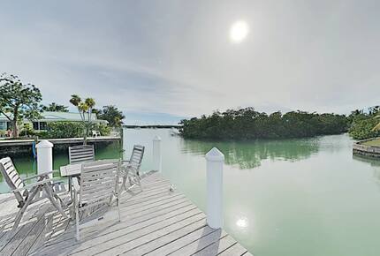 Sun and Fun Luxe Keys Home - Marathon, Florida