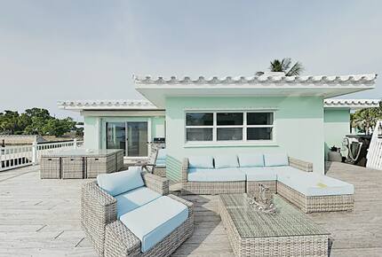 Sun and Fun Luxe Keys Home - Marathon, Florida