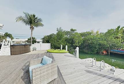 Sun and Fun Luxe Keys Home - Marathon, Florida