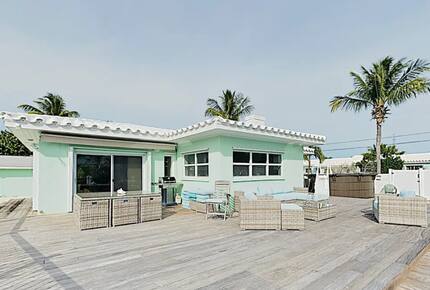 Sun and Fun Luxe Keys Home - Marathon, Florida