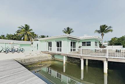 Sun and Fun Luxe Keys Home - Marathon, Florida