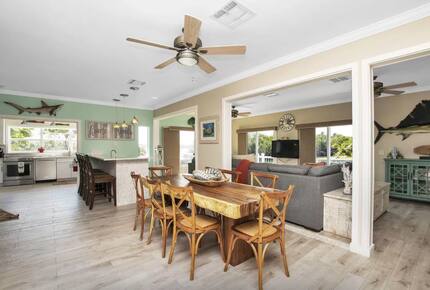 Sun and Fun Luxe Keys Home - Marathon, Florida