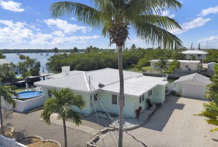 Sun and Fun Luxe Keys Home - Marathon, Florida