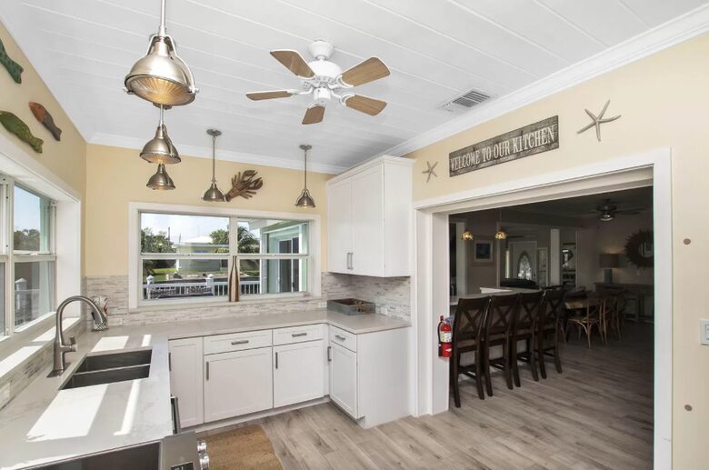 Sun and Fun Luxe Keys Home - Marathon, Florida