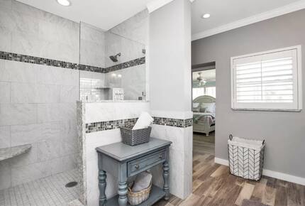 Sun and Fun Luxe Keys Home - Marathon, Florida