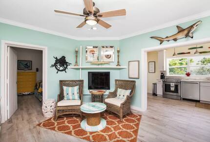 Sun and Fun Luxe Keys Home - Marathon, Florida