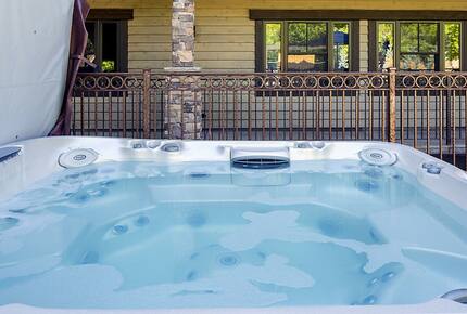Home exchange in Aspen CO with outdoor hot tub