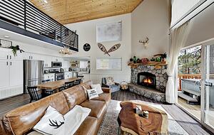 Cabin by the Lake | Gilner Point | Private Hot Tub - Big Bear Lake, California