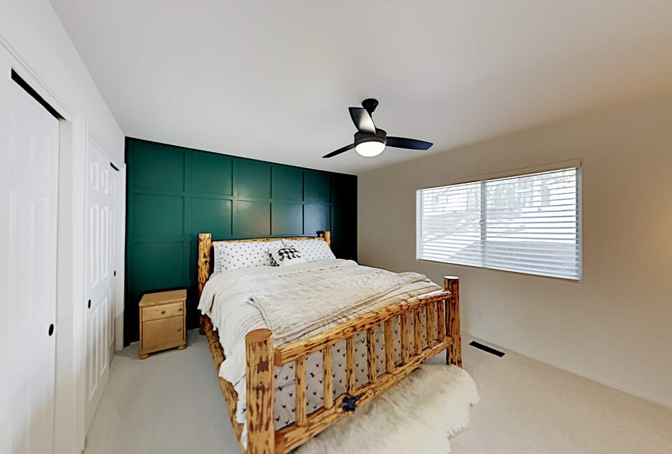 Cabin by the Lake | Gilner Point | Private Hot Tub - Big Bear Lake, California