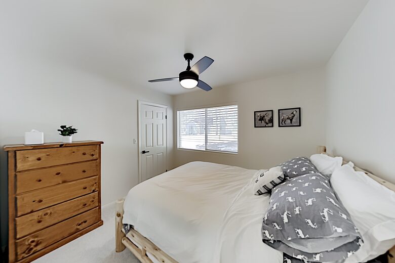 Cabin by the Lake | Gilner Point | Private Hot Tub - Big Bear Lake, California