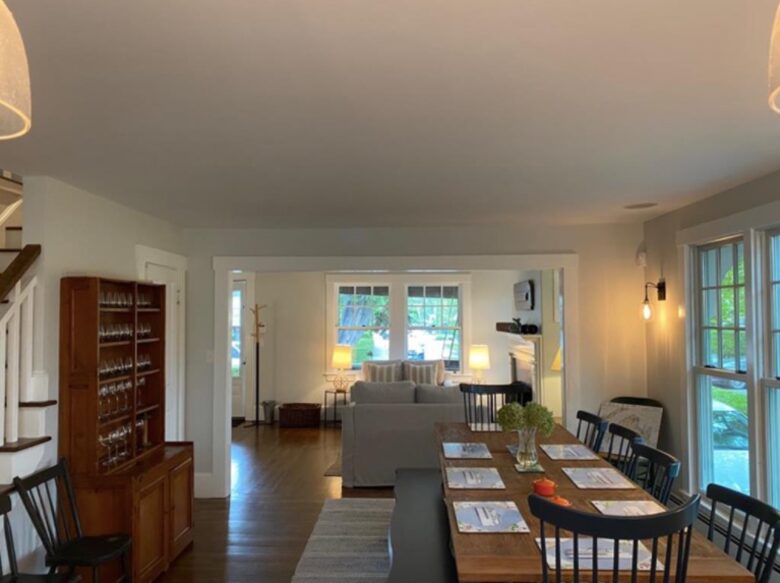 Vineyard Time - Edgartown, Massachusetts