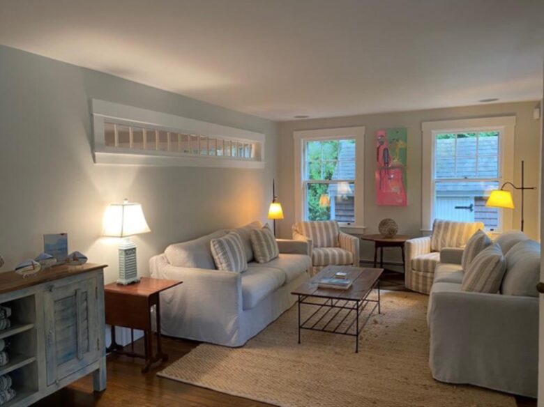 Vineyard Time - Edgartown, Massachusetts